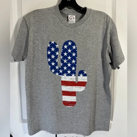 Kids Gray T-Shirt with American Flag Cactus Design - Picture 1 of 1